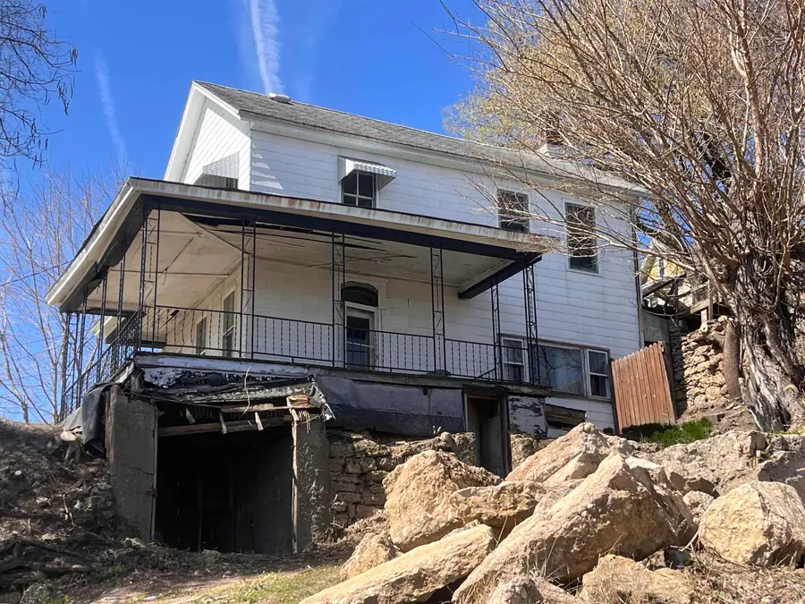 35 Clarke Drive, Dubuque, IA 52001 - #2