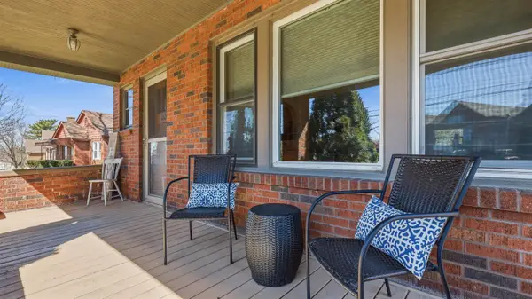 1405 University Avenue, Dubuque, IA 52001