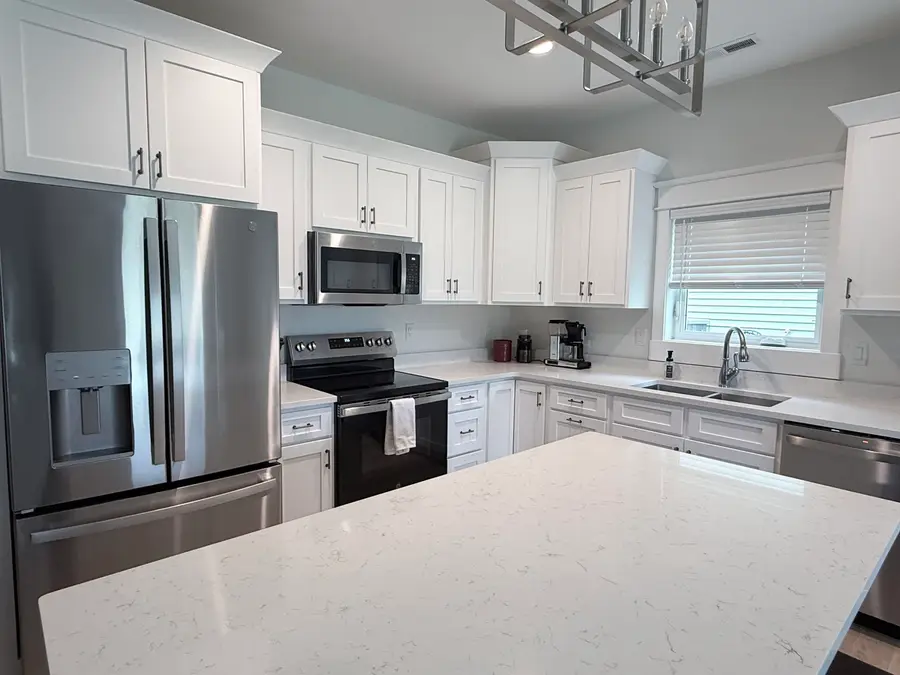 3602 Wagon Wheel Lane, Dubuque, IA 52002 - #2