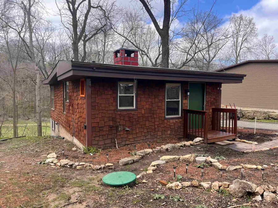 9919 Shawondassee Drive, Dubuque, IA 52003 - #2