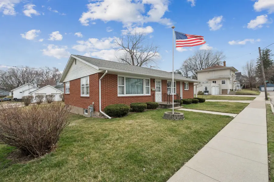 1674 Avoca Street, Dubuque, IA 52001 - #2