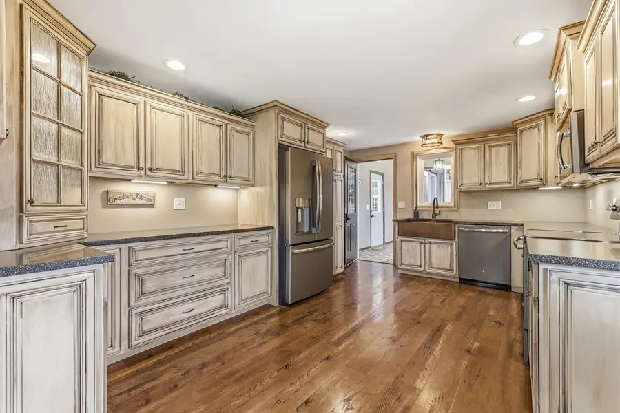 226 S Sidney Street, Shullsburg, WI 53586 - #3