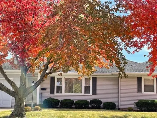 240 Devon Drive, Dubuque, IA 52001