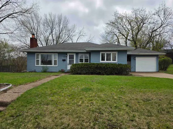 600 Angella Street, Dubuque, IA 52001