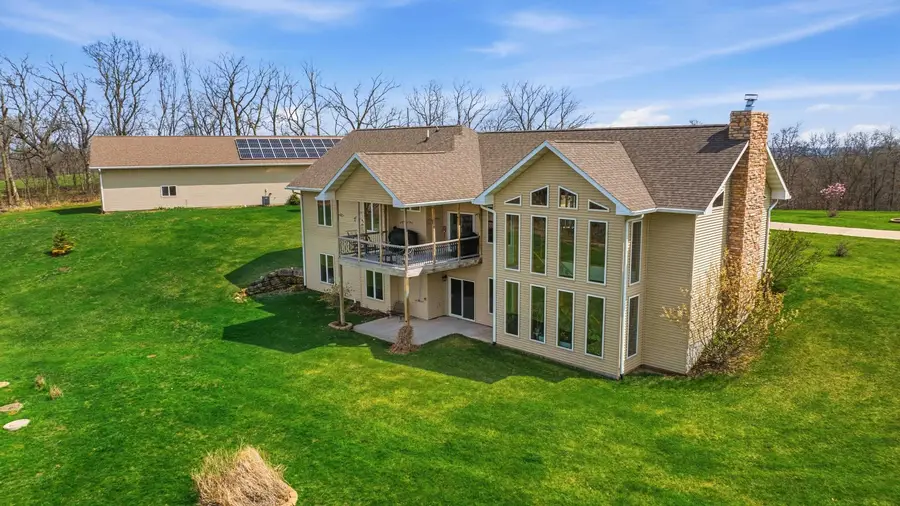 1567 St. Catherine Road, Mosalem, IA 52031 - #2