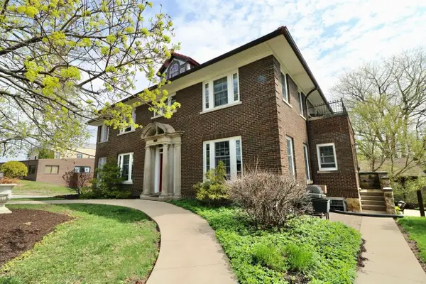 296 N Grandview Avenue, Dubuque, IA 52002