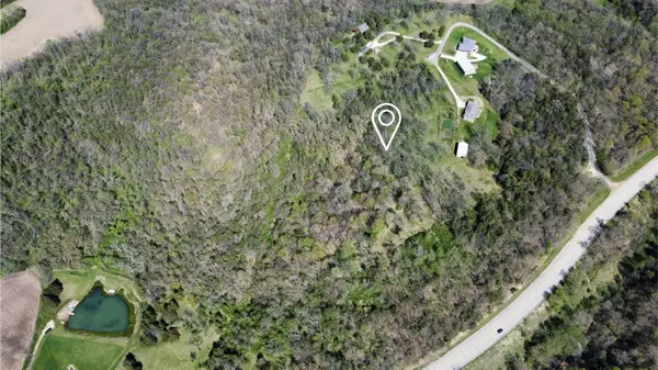 35395 52 Highway, Bellevue, IA 52030