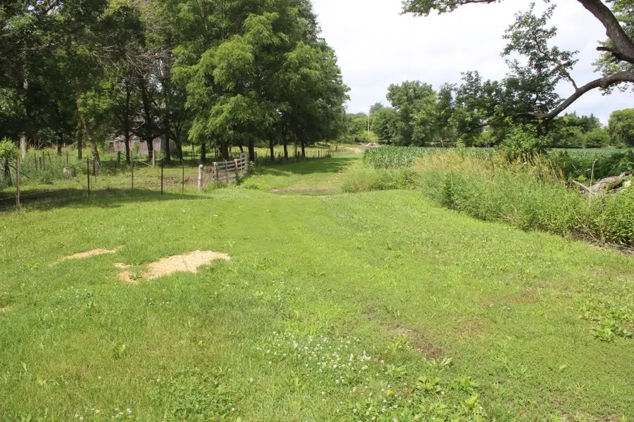 000 182nd Avenue, Maquoketa, IA 52060 - #2