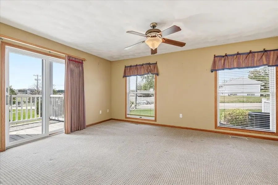 3580 Pennsylvania Avenue, Dubuque, IA 52002 - #3