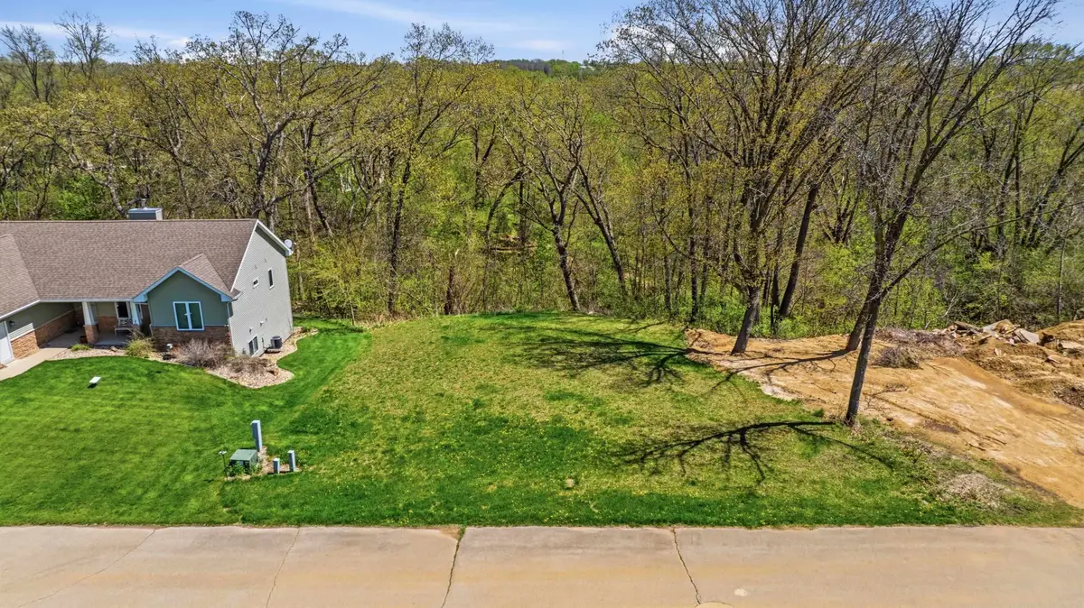 Lot 8 Hanley Way, East Dubuque, IL 61025 - #1
