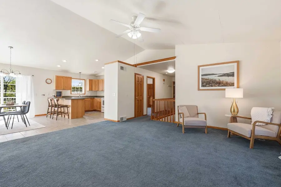 2488 Birchwood Drive, Dubuque, IA 52002 - #2