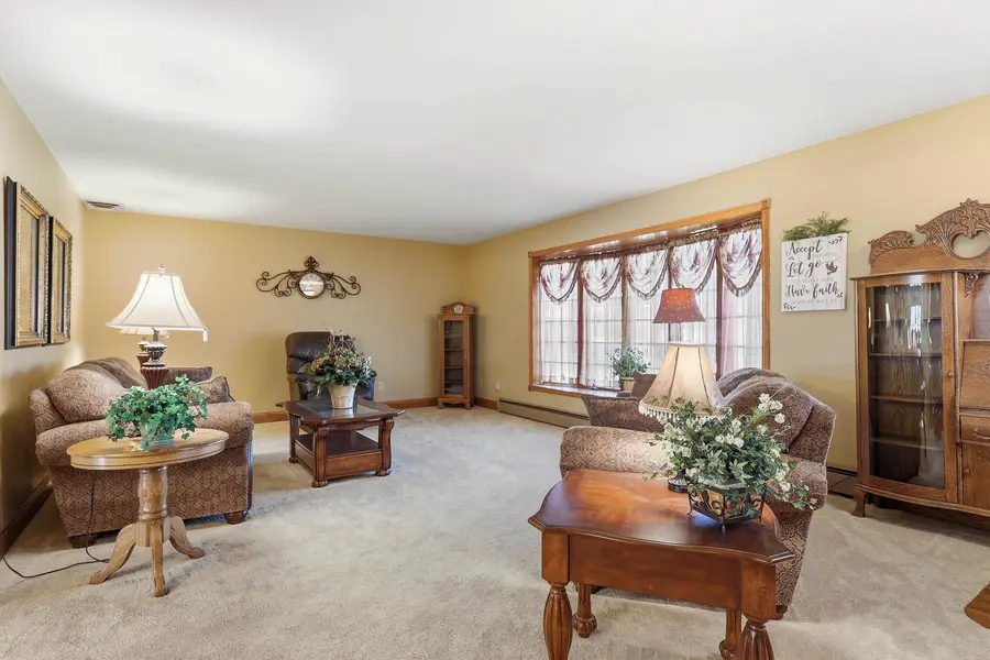 10544 Cedar Point Court, Dubuque, IA 52003 - #3