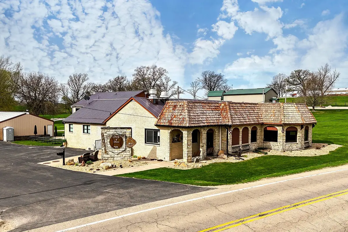 30824 Olde Hawkeye Drive, Dyersville, IA 52040 - #1