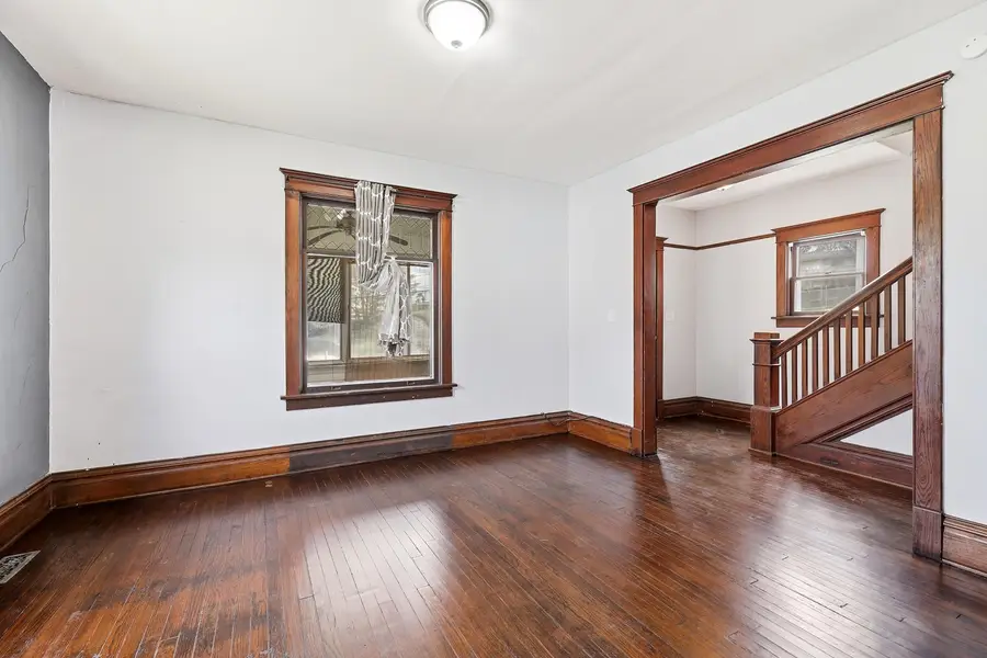 705 W 3rd Street, Dubuque, IA 52001 - #3