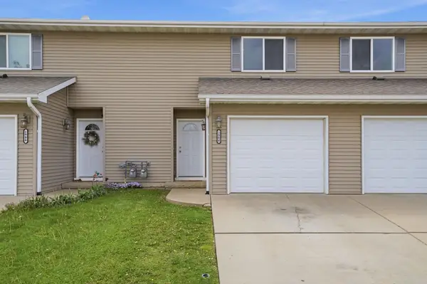 1984 Golden Eagle Drive, Dubuque, IA 52001