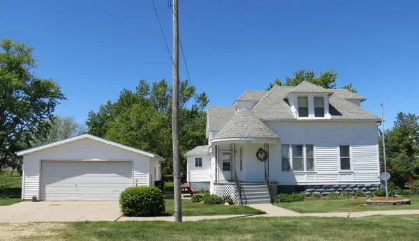 612 Hurst Street, Delmar, IA 52037