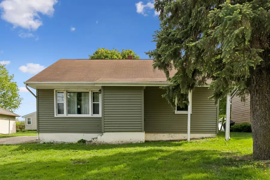 338 E Plum Street, West Union, IA 52175 - #3