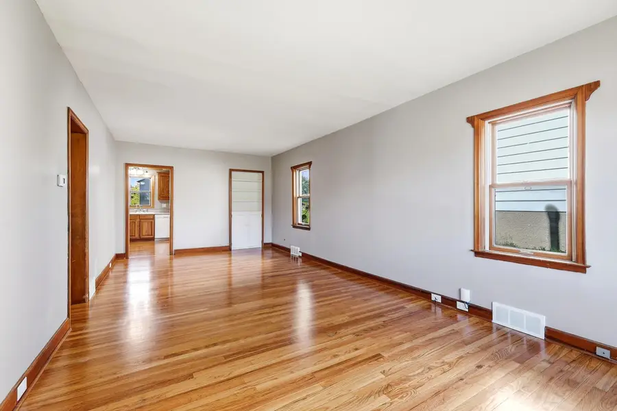 1935 N Grandview Avenue, Dubuque, IA 52001 - #3