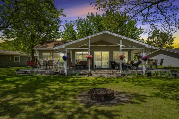 26347 212 Th Avenue, Delhi, IA 52223-0000
