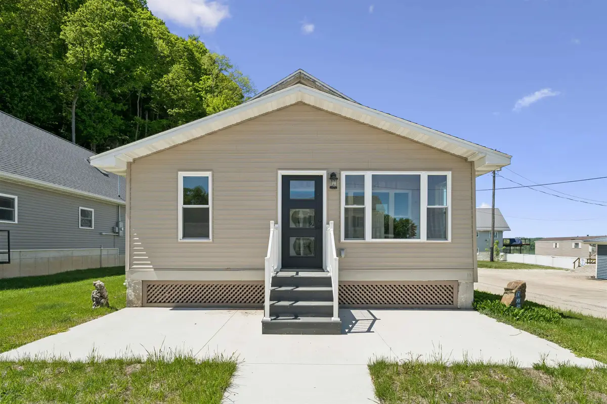 100 Main Street, Clayton, IA 52049 - #1