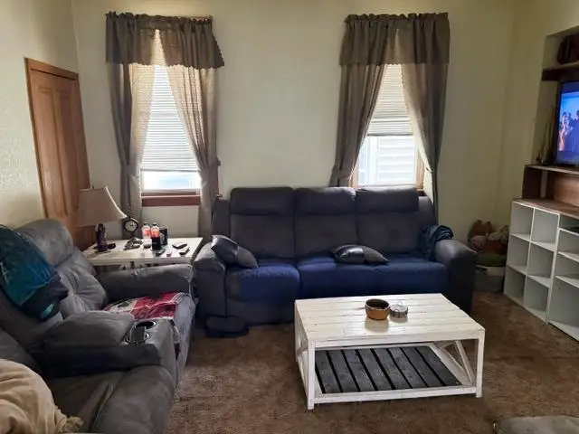 2302 Windsor Avenue, Dubuque, IA 52001 - #2