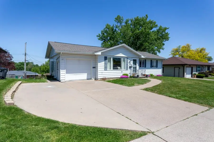 1425 Kane Street, Dubuque, IA 52001 - #3