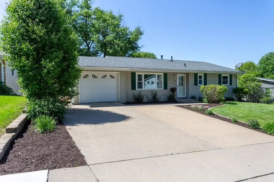 515 Stevens Court, Dubuque, IA 52001 - #2