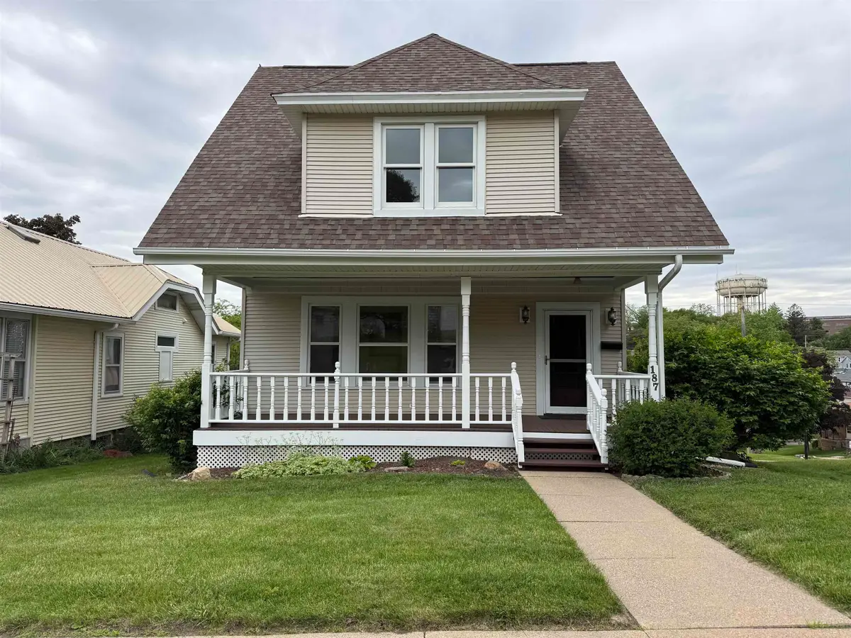 187 Nevada Street, Dubuque, IA 52001-6524 - #1