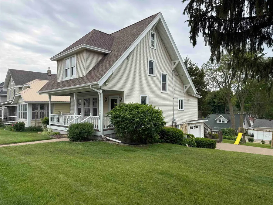 187 Nevada Street, Dubuque, IA 52001-6524 - #3