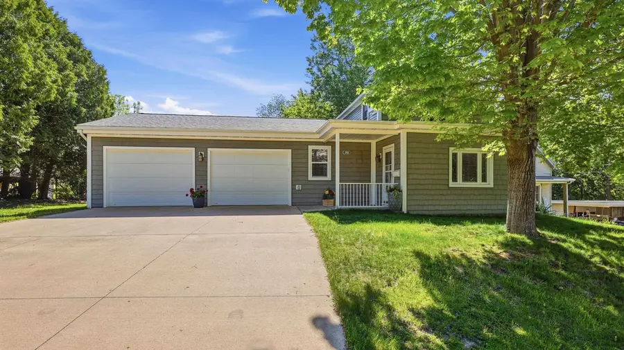 1040 Southern Avenue, Dubuque, IA 52003 - #2