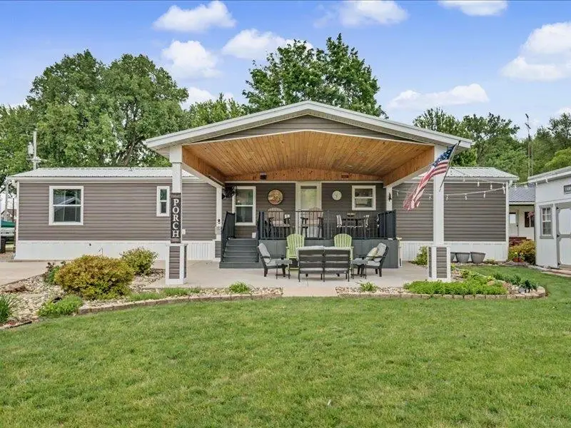 26116 209th Avenue, Delhi, IA 52223 - #1