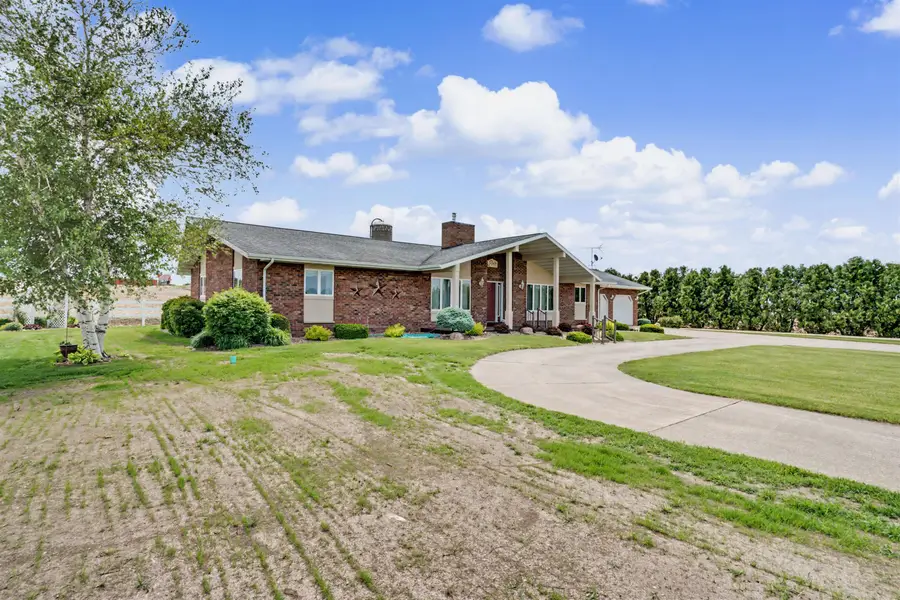 2666 310th Avenue, Hopkinton, IA 52237 - #2