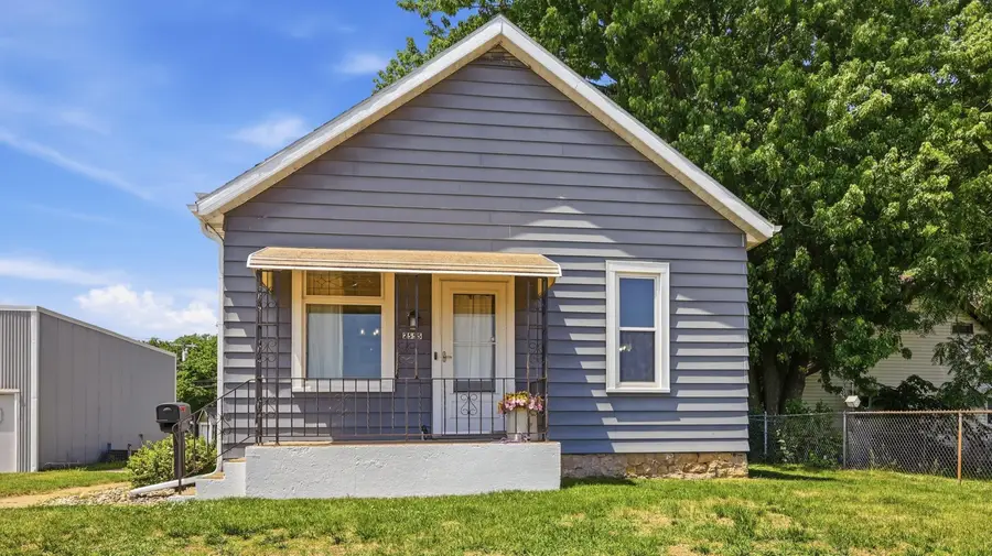 2555 Rhomberg Avenue, Dubuque, IA 52001 - #2