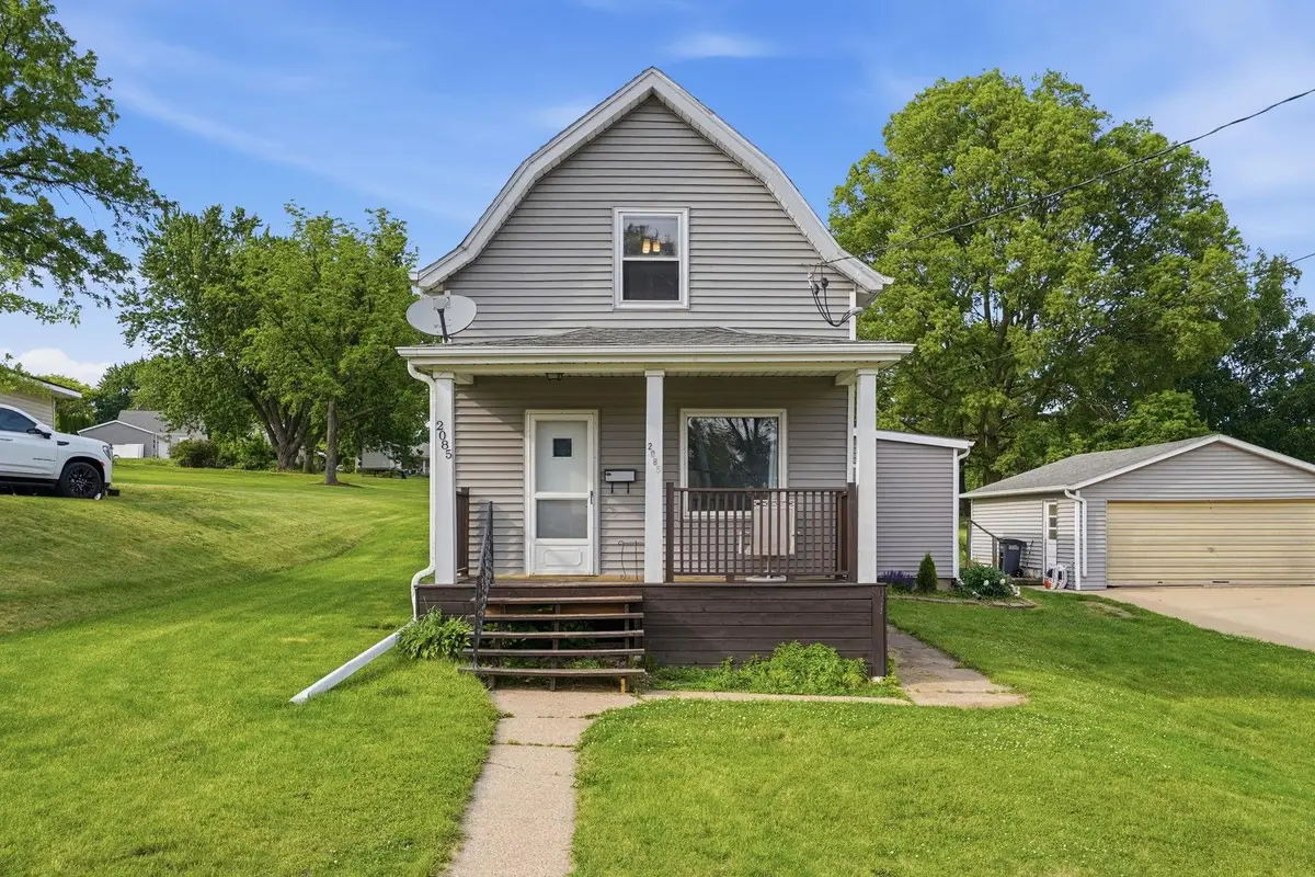 2085 Lombard Street, Dubuque, IA 52001 - #1