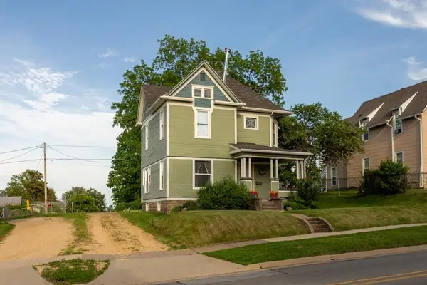 305 S Main Street, Maquoketa, IA 52060