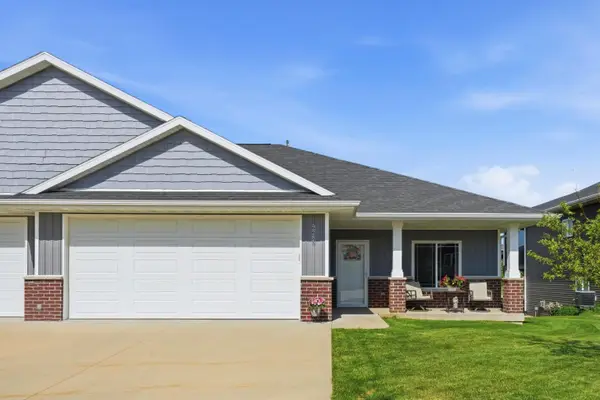 2285 Helle Drive, Asbury, IA 52002