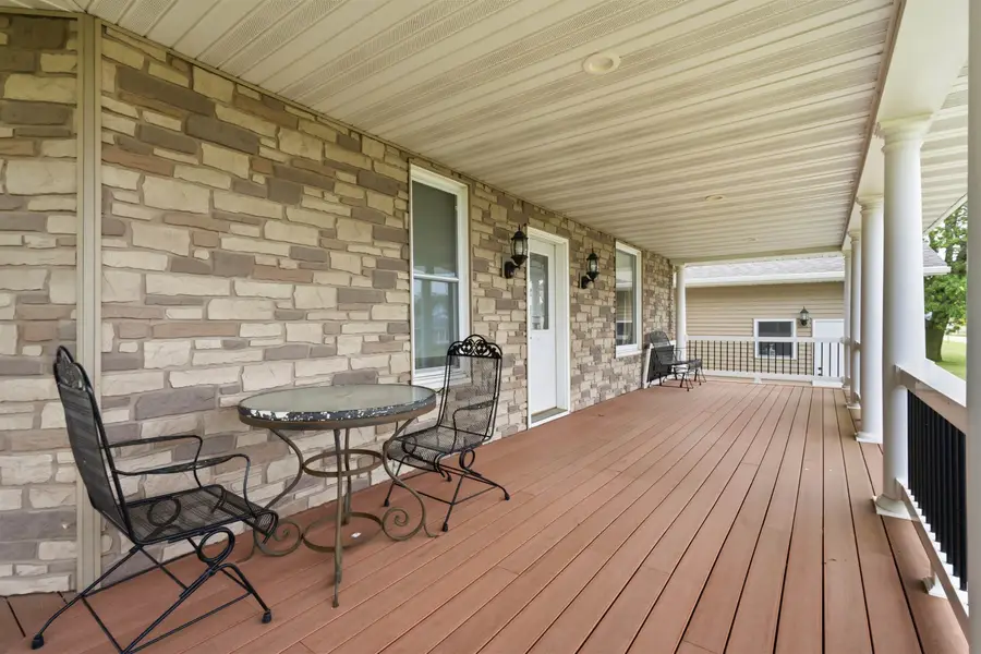 301 3rd Street, Delaware, IA 52036-0000 - #3