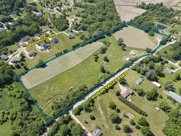 8311 Hidden Valley Road, Dubuque, IA 52003