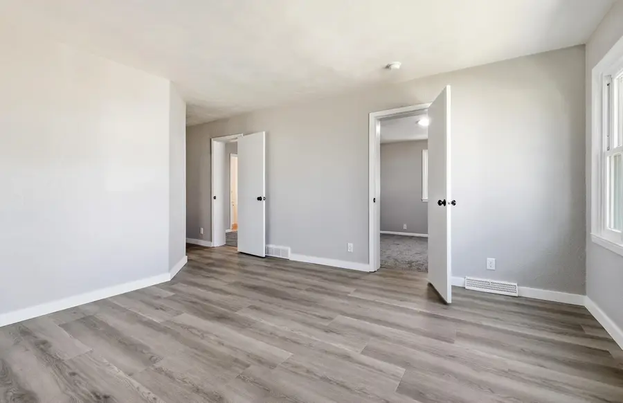1339 Belmont Street, Dubuque, IA 52001 - #2