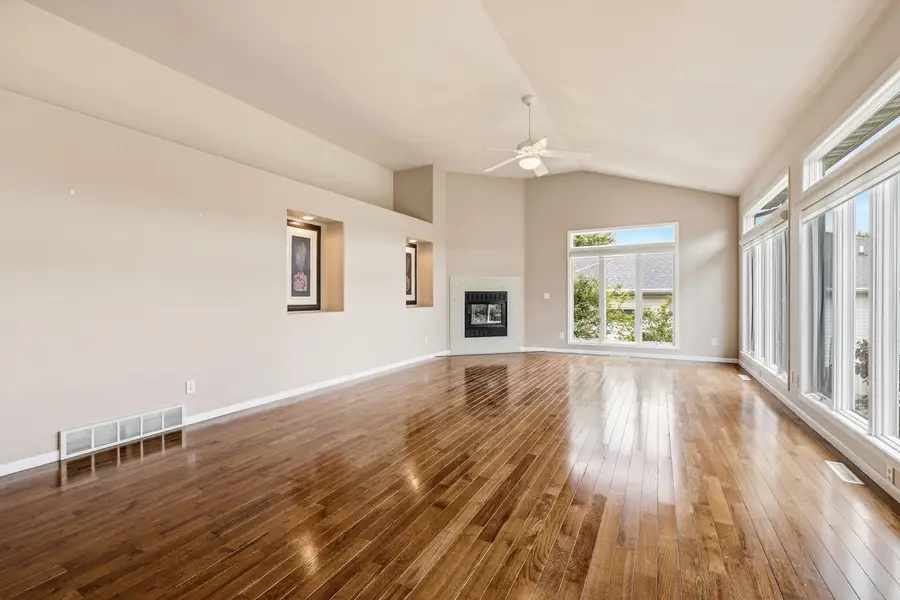 856 Elaine Court, Dubuque, IA 52003 - #3