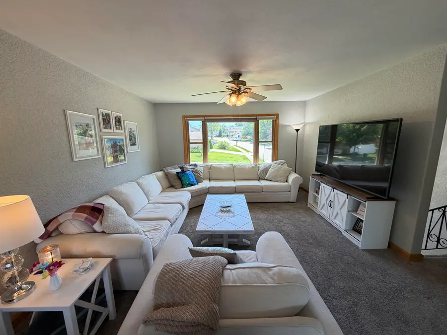 2211 Del Monaco Drive, Dubuque, IA 52002 - #2