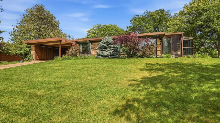 1160 Arrowhead Drive, Dubuque, IA 52003 - #2