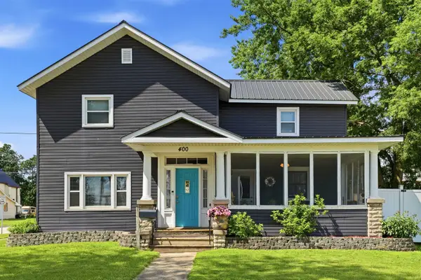 400 E Fayette Street, Manchester, IA 52057-000