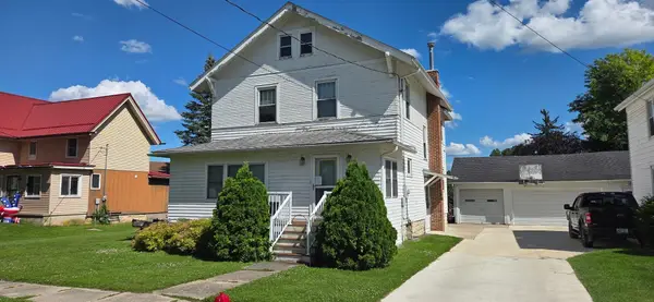 300 SE Chestnut Street, Elkader, IA 52043