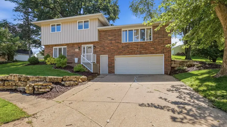 895 Berkley Place, Dubuque, IA 52001 - #2