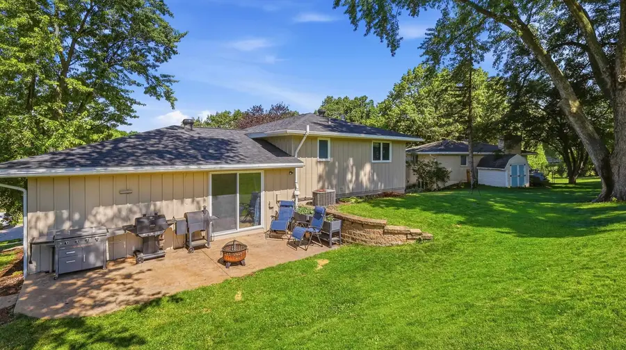 895 Berkley Place, Dubuque, IA 52001 - #3