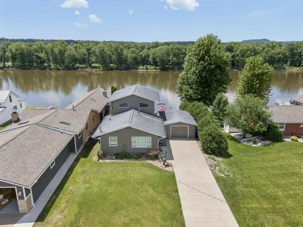 1600 Jack Oak Road, Cassville, WI 53806
