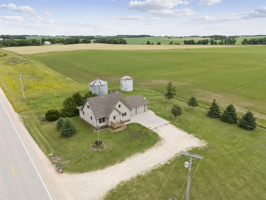 2388 260th Avenue, Delhi, IA 52223 - #3