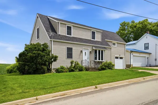 111 W Main Street, Luxemburg, IA 52056