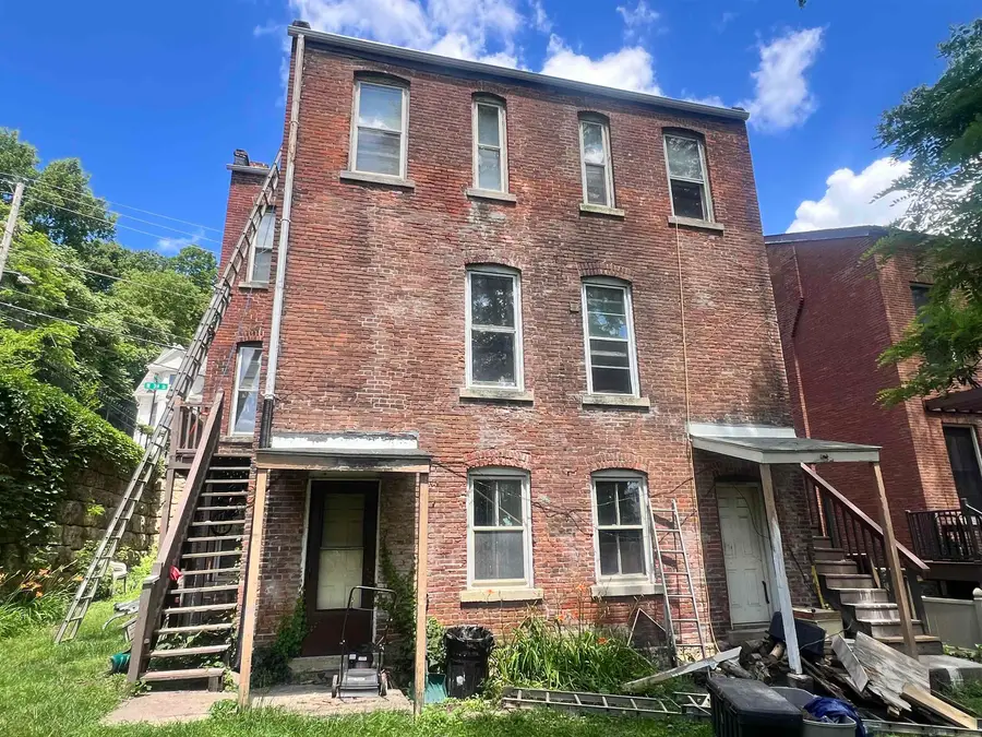 464 W 3rd Street, Dubuque, IA 52001 - #3